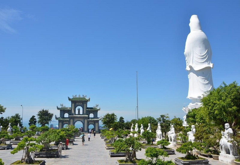 Bán đảo Sơn Trà - viên ngọc quý của du lịch Đà Nẵng - ảnh 1