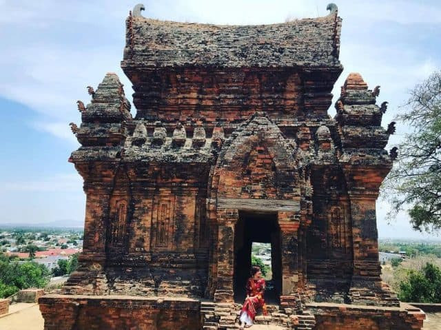 Di tích Tháp Chàm Poklong Garai du lịch Ninh Thuận - ảnh 2