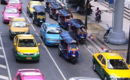 Thái Lan di chuyển làn đường bên trái