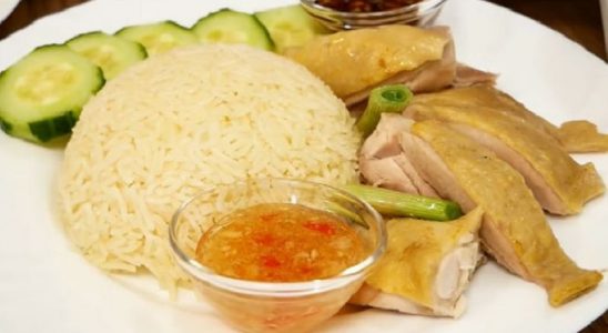 Món cơm gà Hải Nam