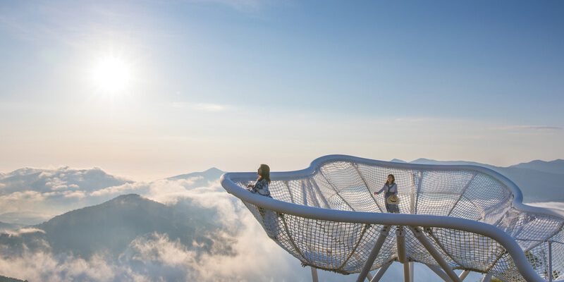 Khung cảnh biển mây cực kì lãng mạn