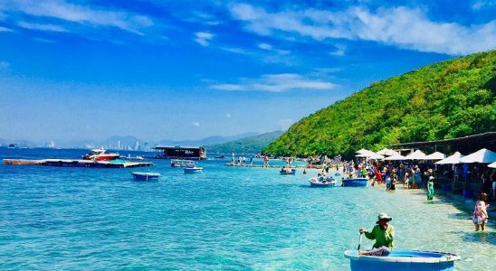 Vịnh San Hô với hệ sinh thái đa dạng