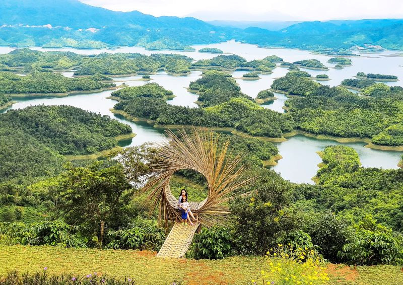 Du lịch tết Tà Đùng chiêm ngưỡng vẻ đẹp có 1-0-2